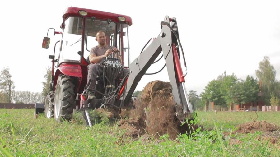 Навесной экскаватор Landformer 230
